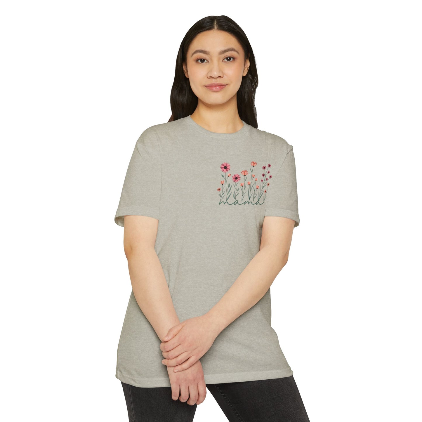Minimalist Mother’s Day T-Shirt – Simple Heart Design Gift for Moms