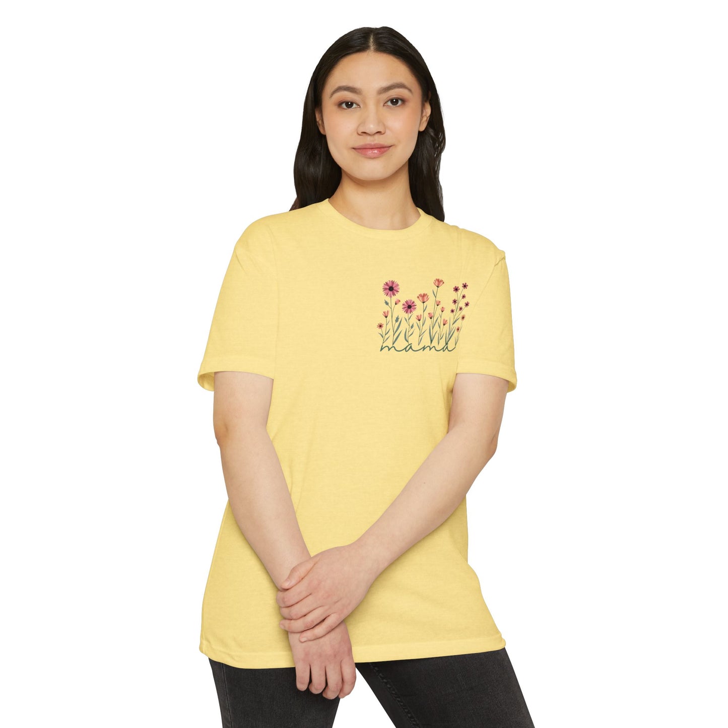 Minimalist Mother’s Day T-Shirt – Simple Heart Design Gift for Moms